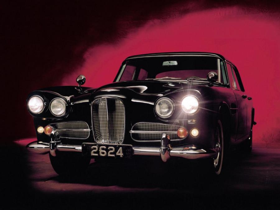  Lagonda Rapide 1961 года  (фото 9 из 17)